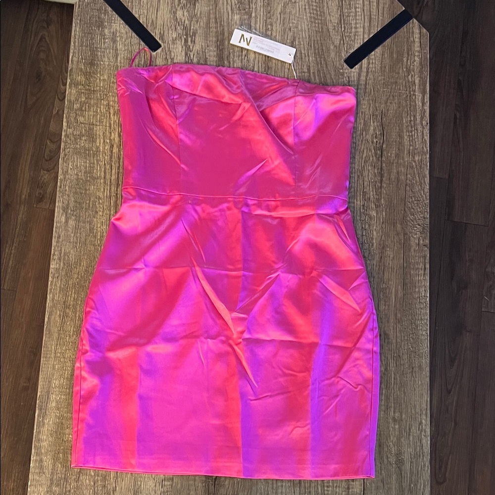 Barbie Vibrant Pink Strapless Dress